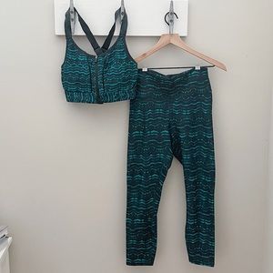 Fabletics Bra + Leggings Set! Like NEW!!